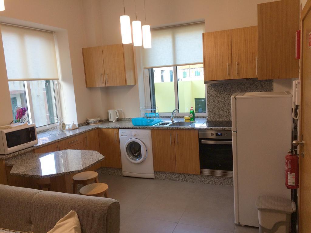 Apartamentos Sousa Funchal  Ngoại thất bức ảnh